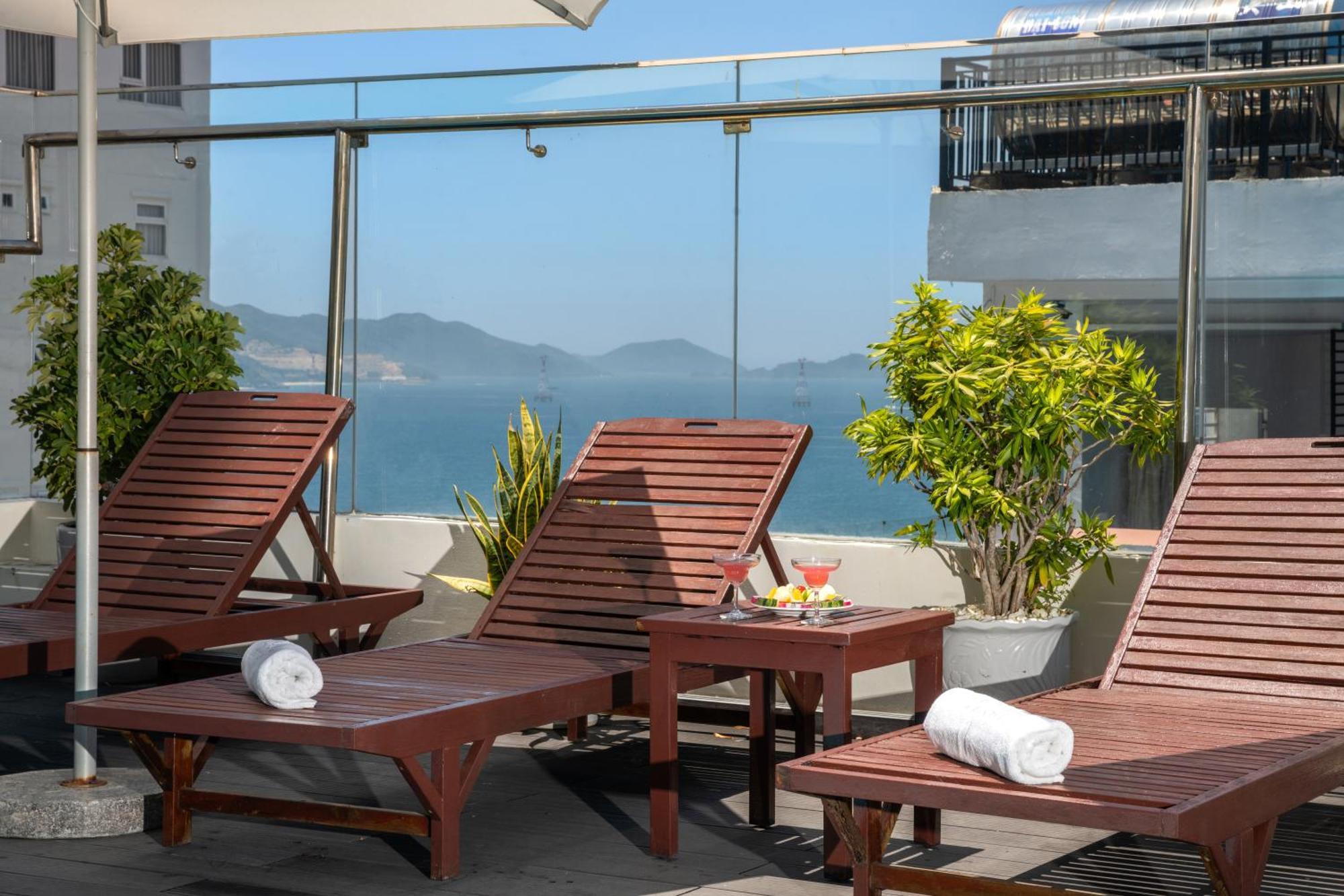 Sochi Hotel Nha Trang Eksteriør bilde