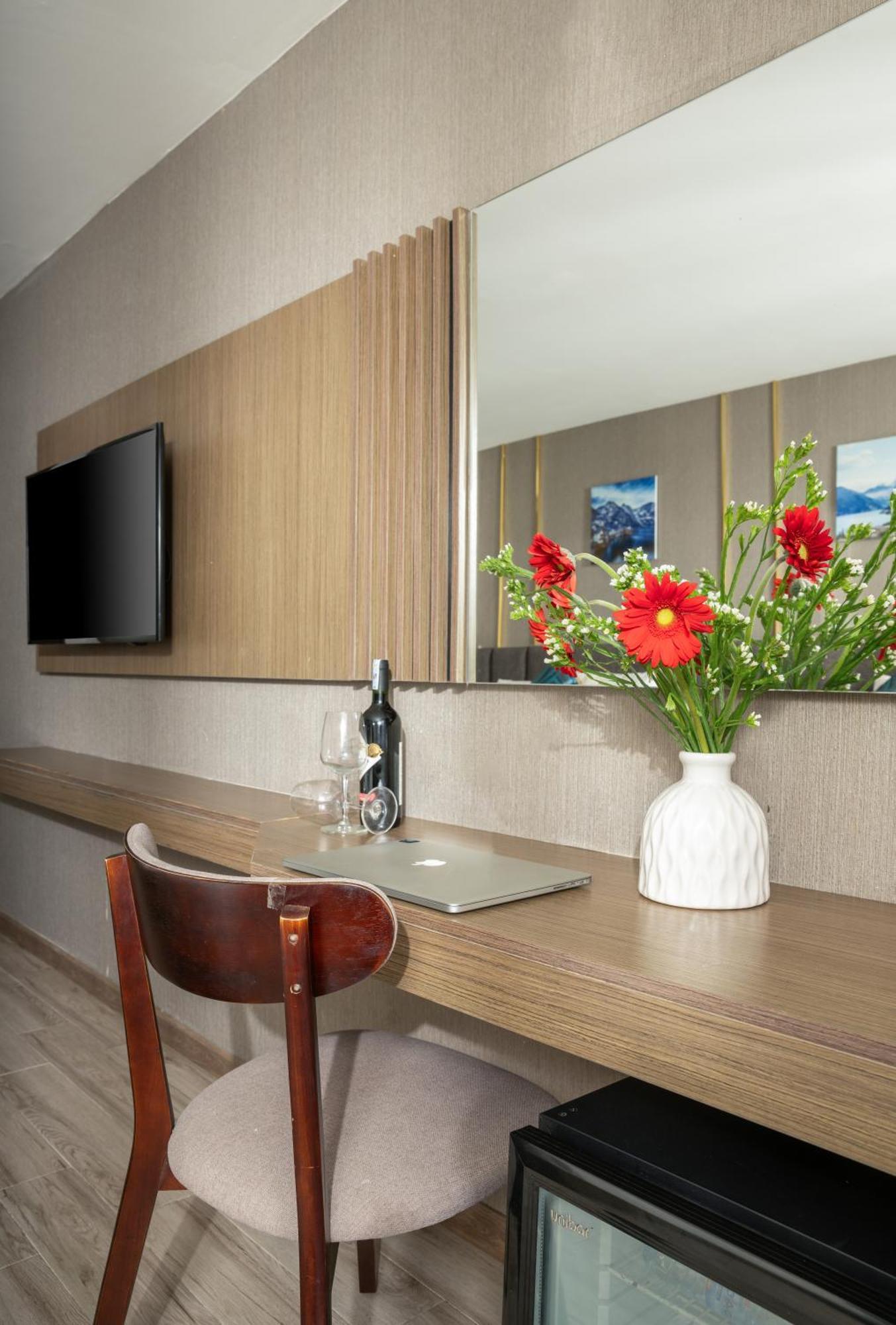 Sochi Hotel Nha Trang Eksteriør bilde